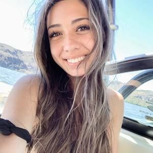 Meet your Posher, Belen